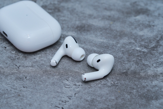 airpodsケースとairpods